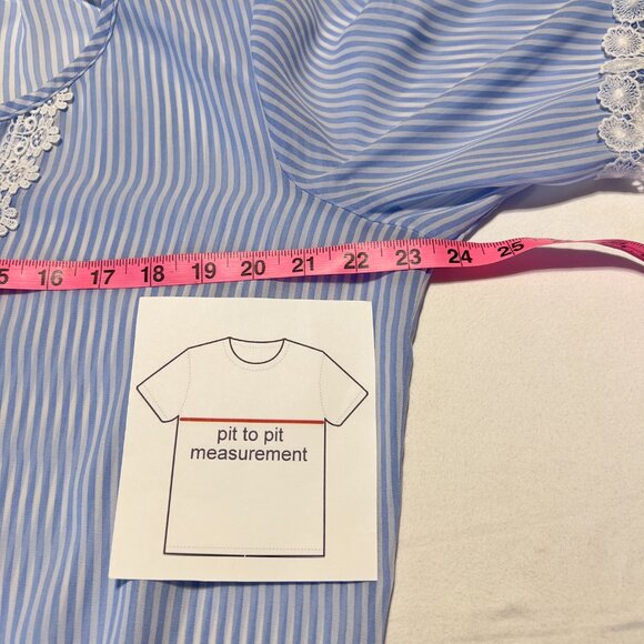 💙Self Esteem Romantic Lace & Stripe Blouse size XL - Picture 8 of 10